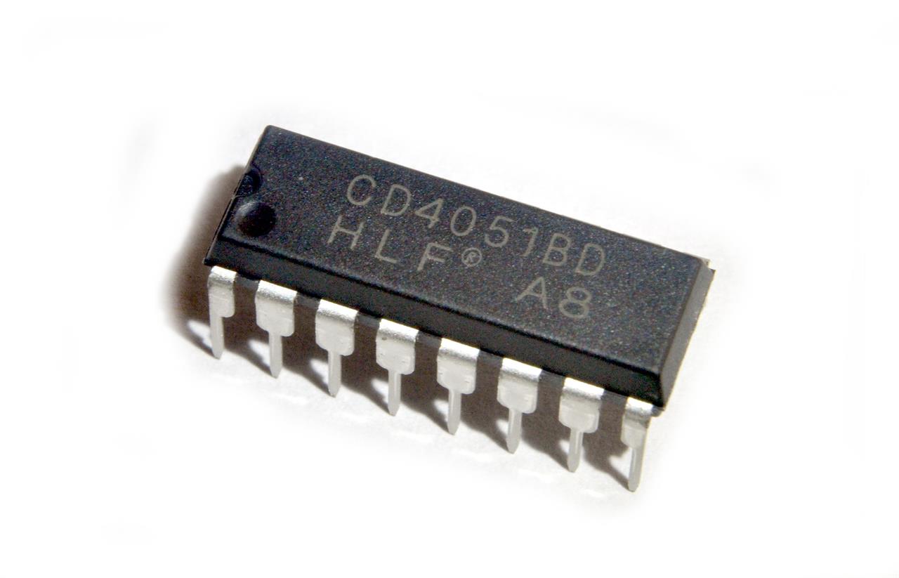 Circuitos integrados multiplexadores, demultiplexadores e decodificadores - Circuito integrado CD4051BD